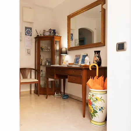 Mare Divino Bed & Breakfast *
